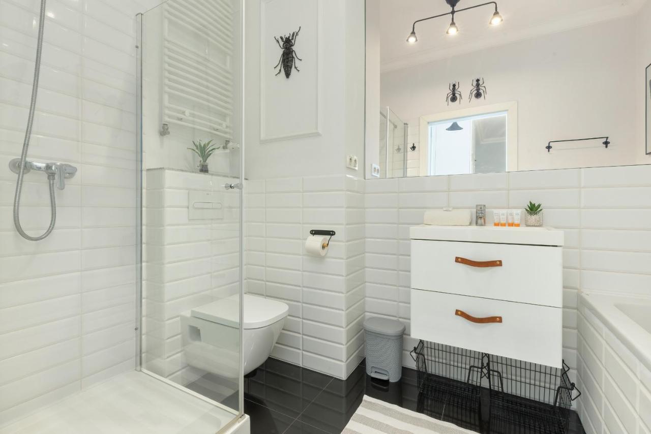 Cozy Apartment Gieysztora Wilanow By Noclegi Renters Varsó Kültér fotó